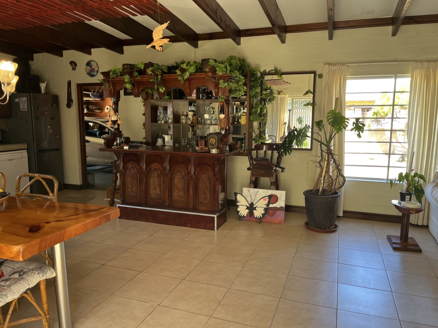 To Let 2 Bedroom Property for Rent in Bettys Bay Western Cape